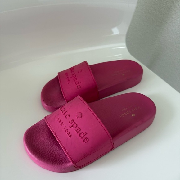 Kate Spade New York Pink Fuchsia Sunny Logo Slide Sandals Women’s Size 6 - Picture 2 of 5